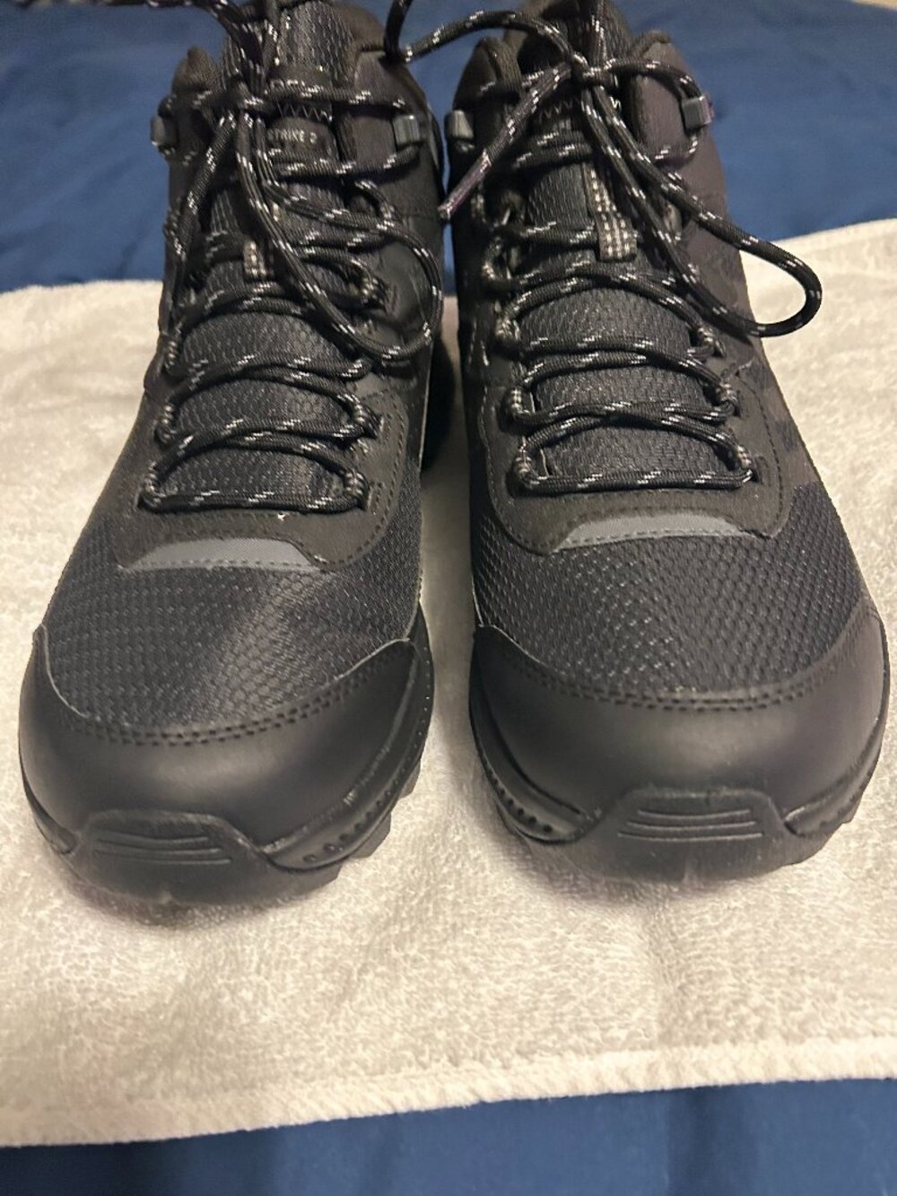 Merrell Mens Speed Strike 2 Mid Hiking Boots, 12, NWOT